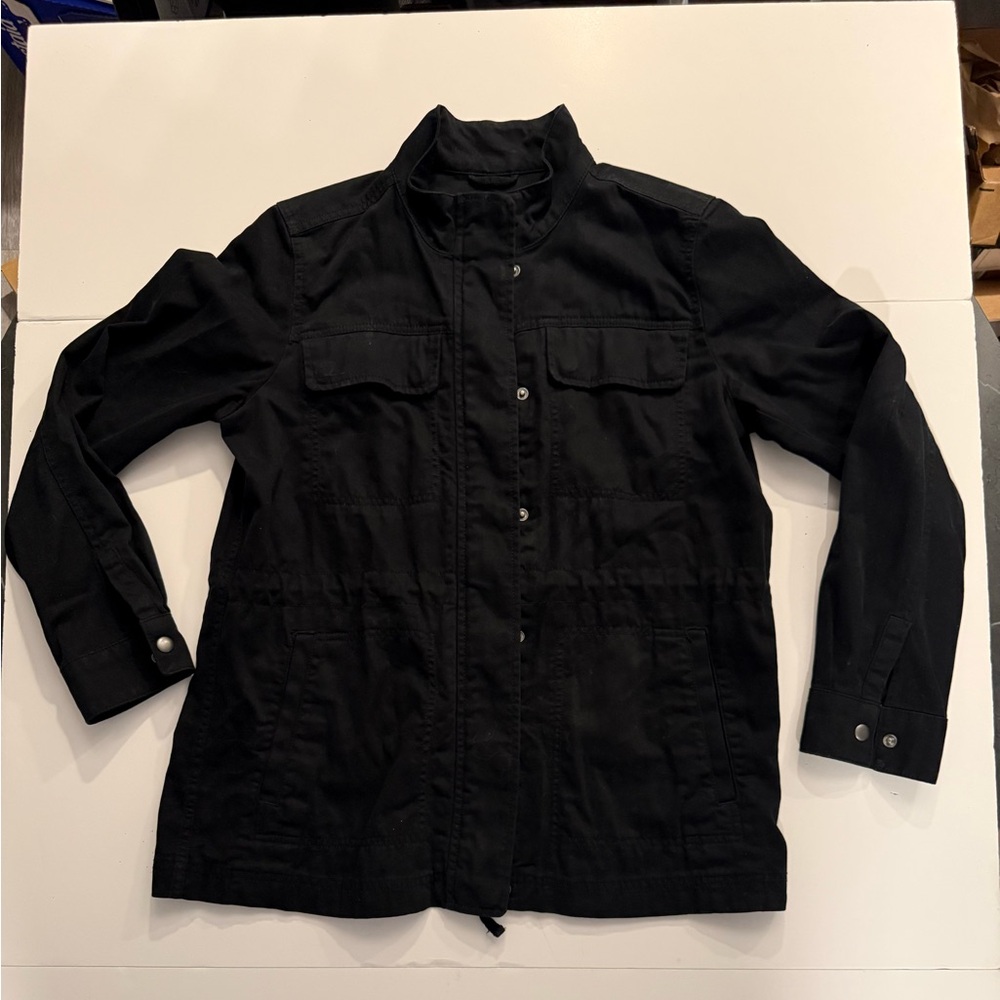 GAP Women's Utility Jacket in Black